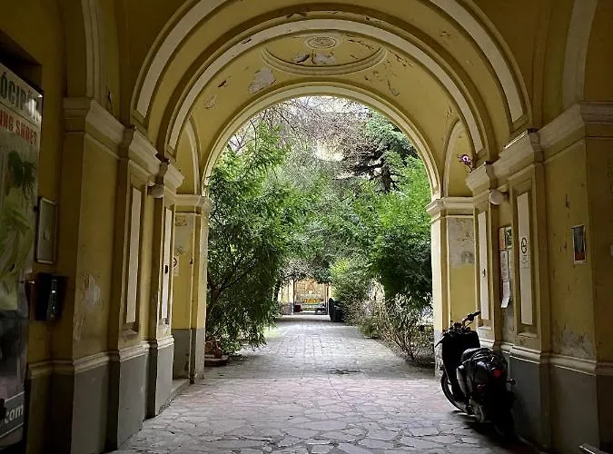 Lejlighed Kiraly Street , Stylish Budapest